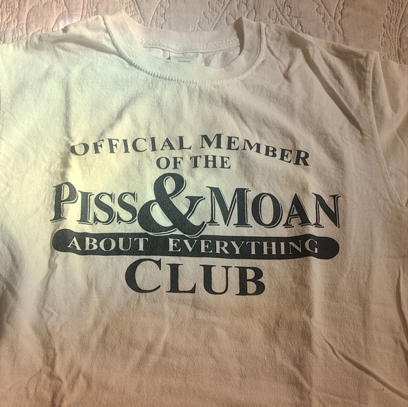 Gildan Other - MENS GRAPHIC T SHIRT SZ SMALL